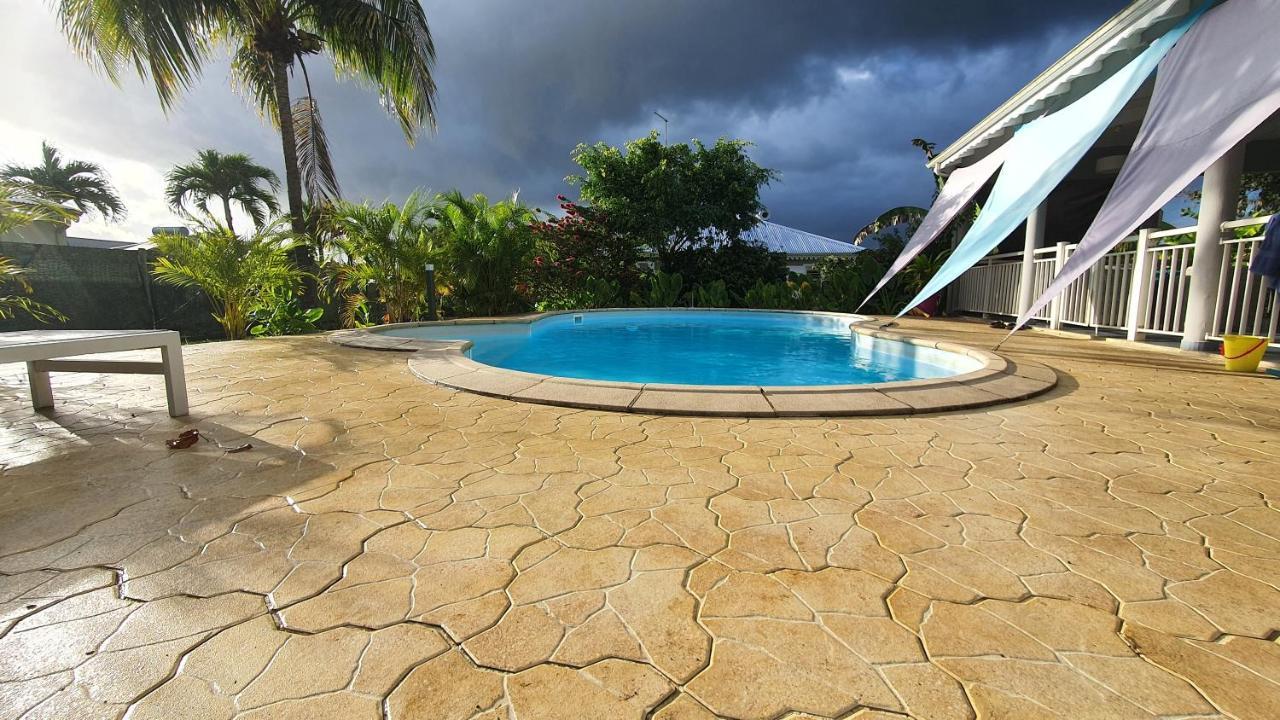 Le Manguier Hotell Baie-Mahault Exteriör bild